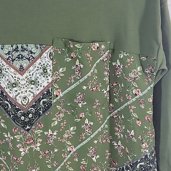 Lot of 2- Rewind Tops Both Size XS one NWT - Picture 9 of 11